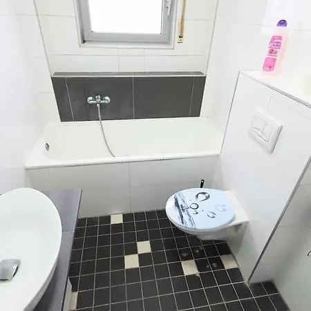 Ads44,accommodation Rüsselsheim